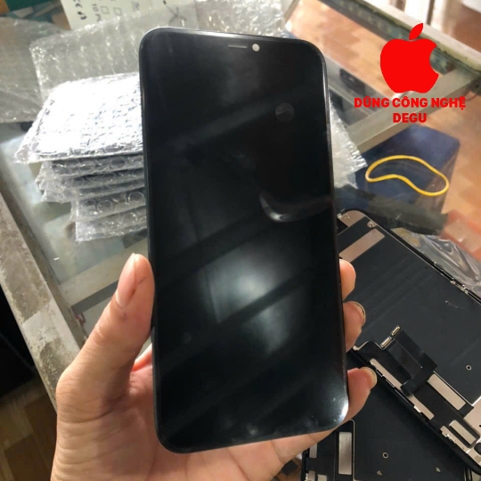 màn hình iphone 11 zin máy ép kính đẹp zin 100%