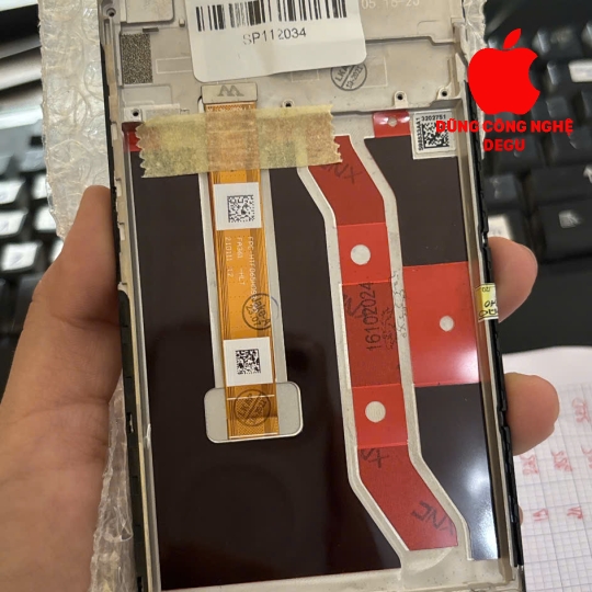 MÀN HÌNH REALME NARZO 30A KHUNG ZIN HÃNG 