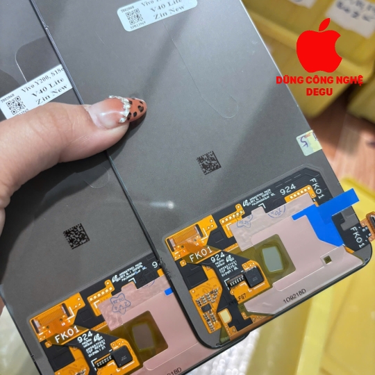 MÀN HÌNH VIVO V40 LITE-Y200 -S18E ZIN HÃNG 