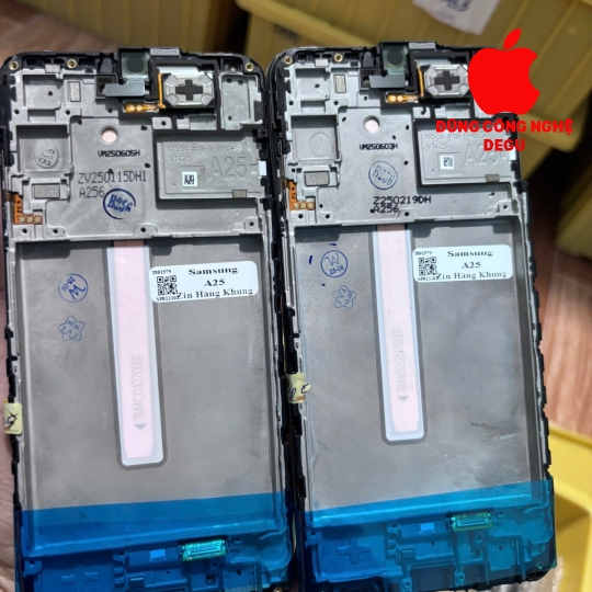 màn hình samsung a16 5g  zin khung hãng 