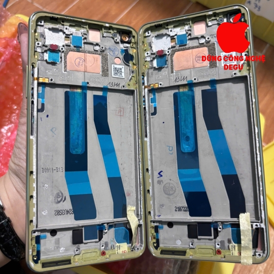 Màn hình xiaomi mi 11 lite 4g-11 lite 5g  khung zin hãng