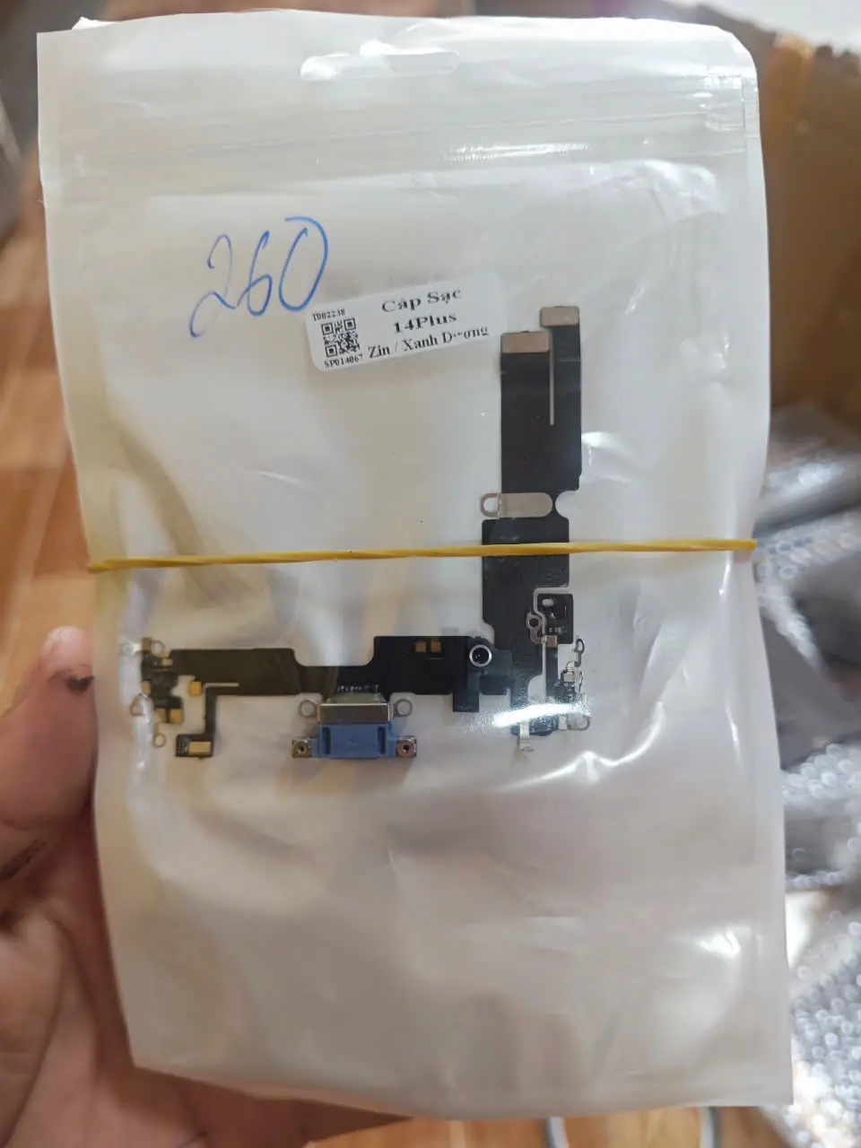 cụm cáp sạc iphone 14 plus zin new 