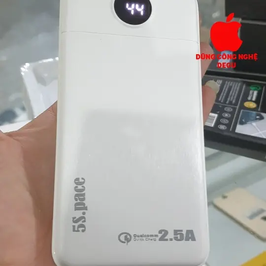 pin dự phòng 5s pace 10200mah có lcd sạc chuẩn (6th)